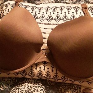 Victoria Secret Bra!!